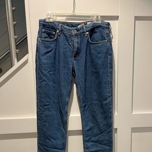Rag & Bone size 27  feather weight denim. Low rise boyfriend-Dre.  New!